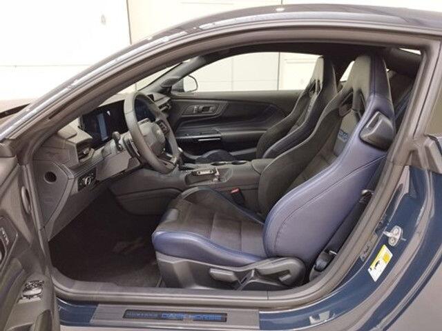 Ford Mustang  Dark Horse - V8 - Blue Ember - RECARO 