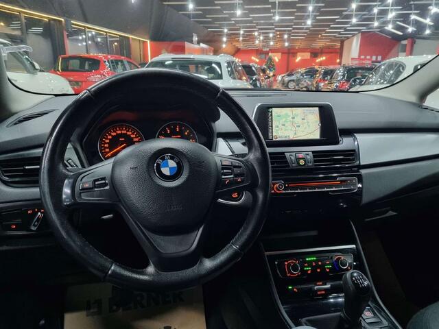 BMW 2-Serie 216 Gran dNAVIGATIEXENONLEDALU VELGEN