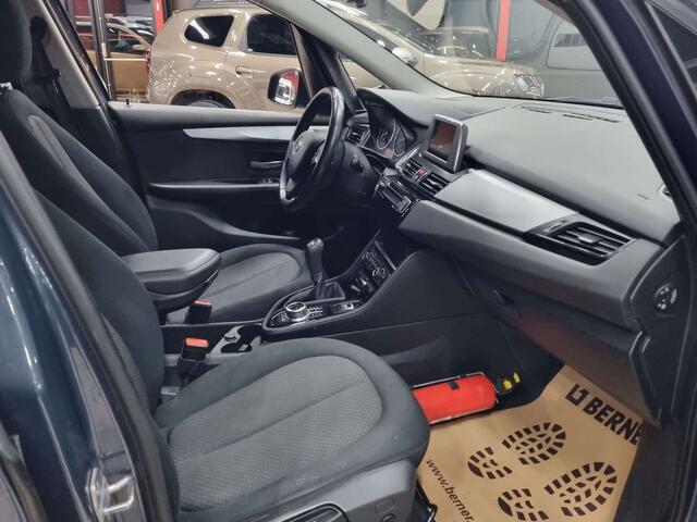 BMW 2-Serie 216 Gran dNAVIGATIEXENONLEDALU VELGEN