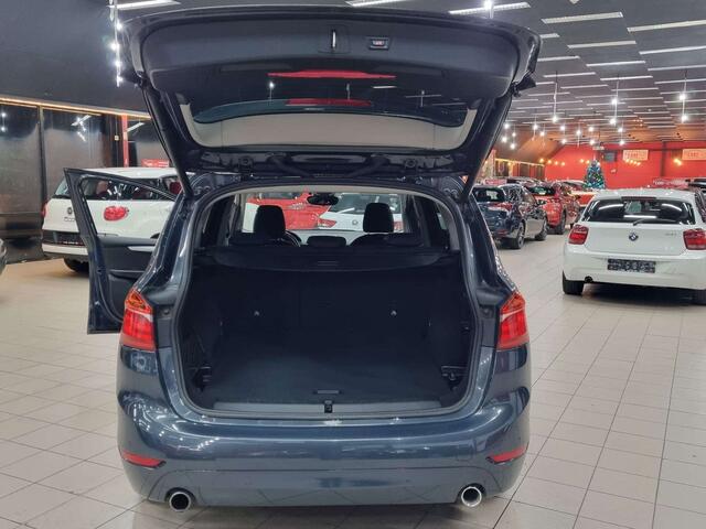 BMW 2-Serie 216 Gran dNAVIGATIEXENONLEDALU VELGEN