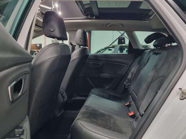 Seat Leon ST 1.6 CR TDi StylePANO DAKNAVIGATIELEDER