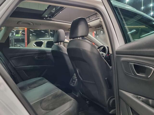 Seat Leon ST 1.6 CR TDi StylePANO DAKNAVIGATIELEDER