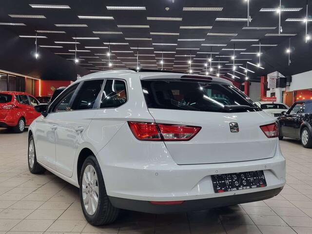 Seat Leon ST 1.6 CR TDi StylePANO DAKNAVIGATIELEDER