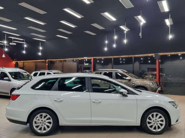 Seat Leon ST 1.6 CR TDi StylePANO DAKNAVIGATIELEDER