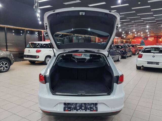 Seat Leon ST 1.6 CR TDi StylePANO DAKNAVIGATIELEDER