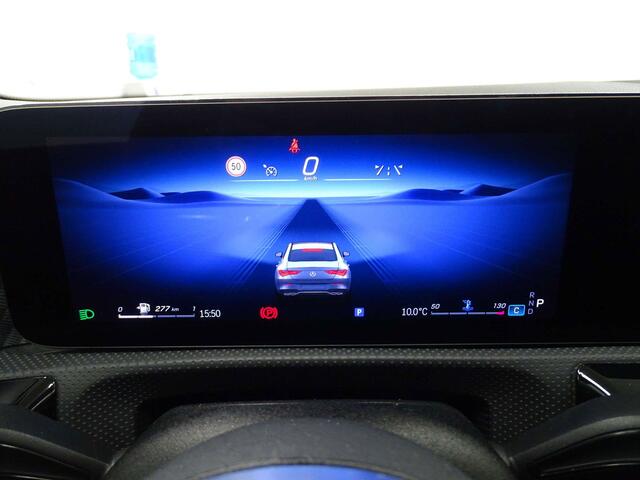 Mercedes-Benz CLA-Klasse 180 d Sedan LuxuryLine GTRONIC LED-NAVI-CAMERA-PTS