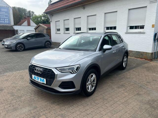Audi Q3 45 TFSI e platinum/leder/led/navigatie/sur. camera