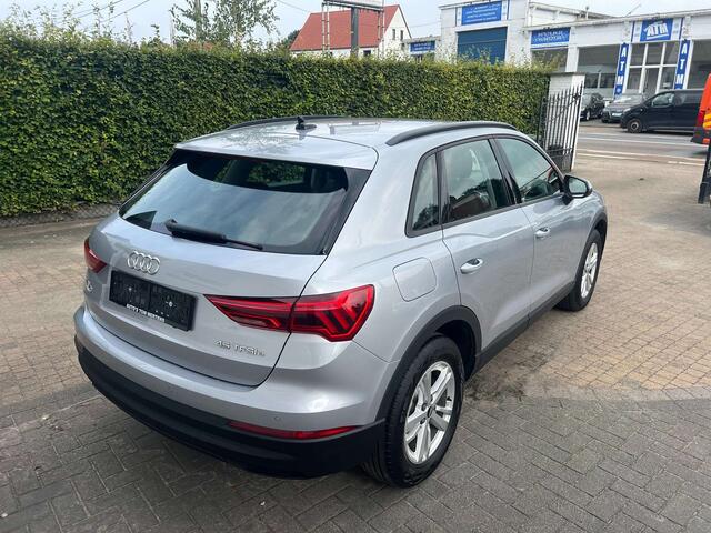 Audi Q3 45 TFSI e platinum/leder/led/navigatie/sur. camera
