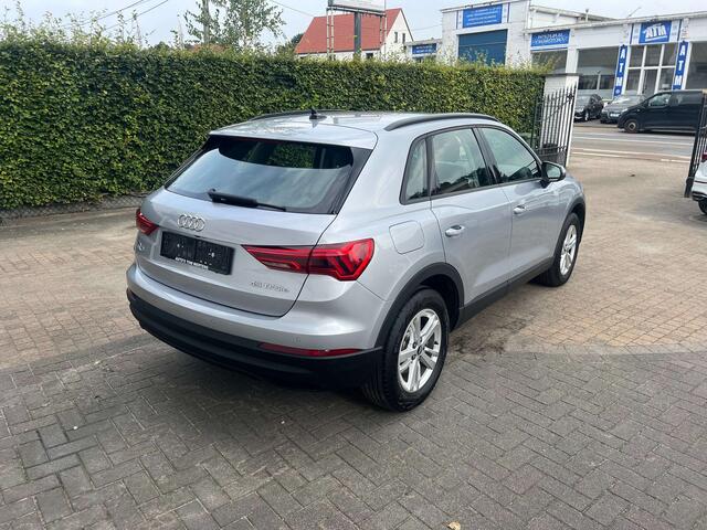 Audi Q3 45 TFSI e platinum/leder/led/navigatie/sur. camera