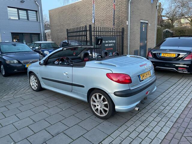 Peugeot 206 CC 2.0-16V Trekhaak Sport NAP APK tot: 14-03-2025