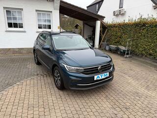 Volkswagen Tiguan 1.5 TSI Life OPF DSG EU6AP pdcV&amp;A+camera/app CP