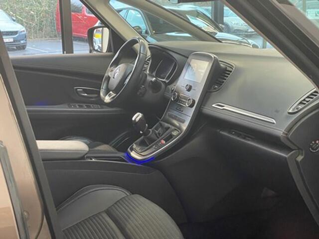 Renault Scenic 1.3B 7PL Keyless Start/EntrySensoren voor/achterDigital Cockpit