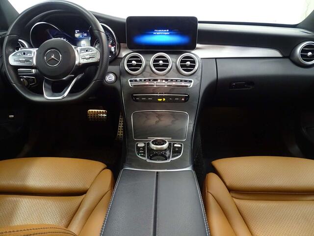 Mercedes-Benz C-Klasse 180 d Berline AMG Line GTRONIC LED-NAVI-CUIR-TOIT PANO