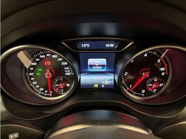 Mercedes-Benz CLA-Klasse 180 D AUTO, PACK AMG, CAMERA, GARANTI 1AN