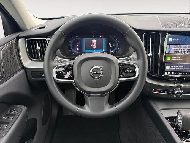 Volvo XC60 B4 PLUS DARK B4 Mild Hybrid