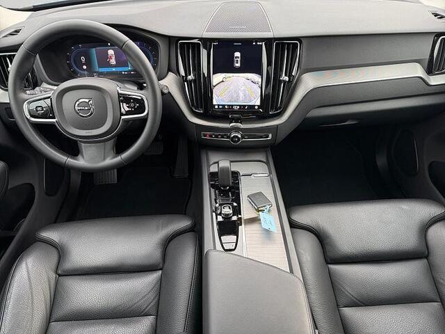 Volvo XC60 B4 PLUS DARK B4 Mild Hybrid
