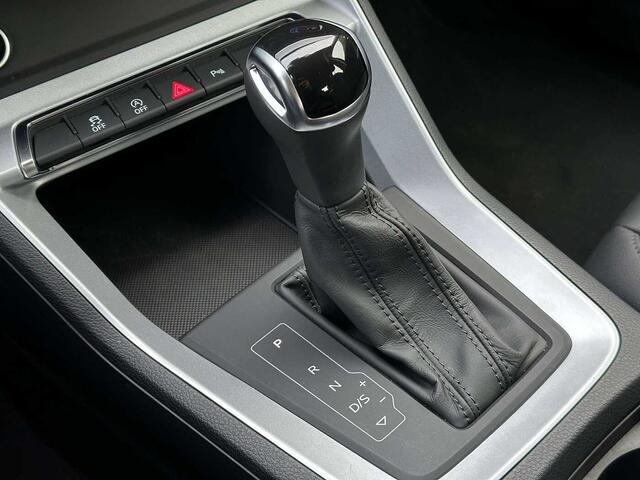Audi Q3 35 TFSI S line tronic LASER/COCKPIT/CAMERA/CARPLAY