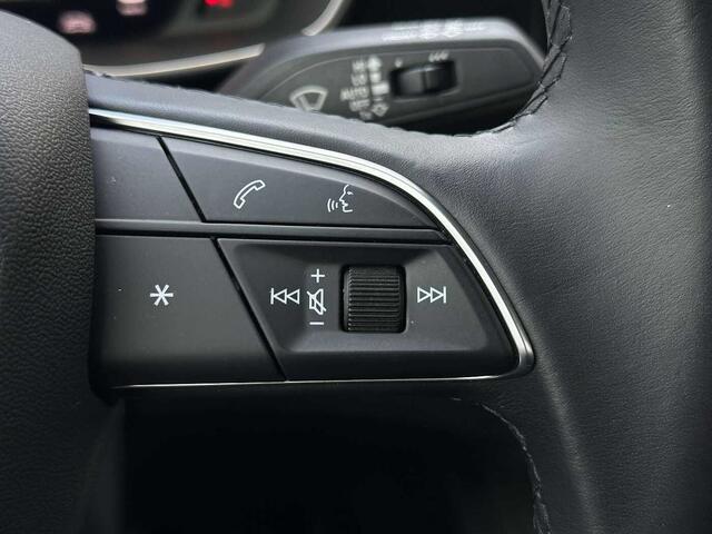 Audi Q3 35 TFSI S line tronic LASER/COCKPIT/CAMERA/CARPLAY