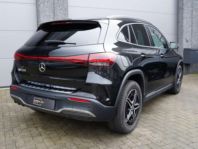 Mercedes-Benz EQA 66.5 kWh 250 AMG Line