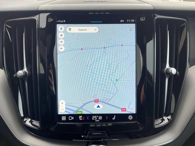 Volvo XC60 II XC60 Plus, B4 Mild-Hybrid, Benzin, Dark