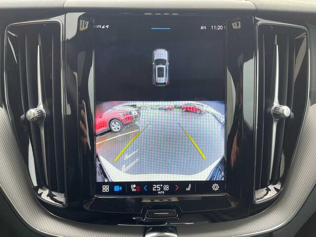 Volvo XC60 II XC60 Plus, B4 Mild-Hybrid, Benzin, Dark