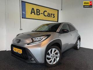 TOYOTA AYGO X 1.0 VVT-i MT First met lichtmetalen velgen