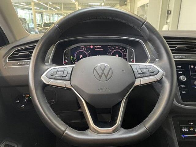 Volkswagen Tiguan 1.4e PHEV CameraTrekhaakApp Connect