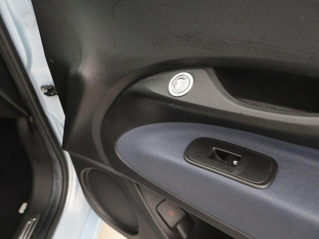 Fiat E-500 42 kWh Aut. SOH 97% CELESTIAL BLUE + STOELVERW. | CAMERA | 17 INCH | APPLE CARPLAY