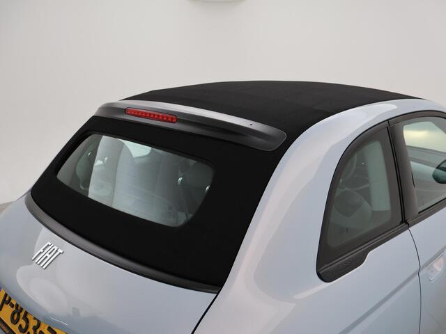 Fiat E-500 42 kWh Aut. SOH 97% CELESTIAL BLUE + STOELVERW. | CAMERA | 17 INCH | APPLE CARPLAY