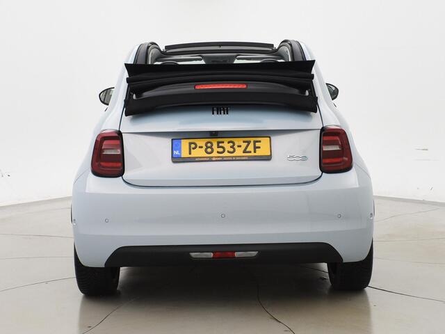 Fiat E-500 42 kWh Aut. SOH 97% CELESTIAL BLUE + STOELVERW. | CAMERA | 17 INCH | APPLE CARPLAY