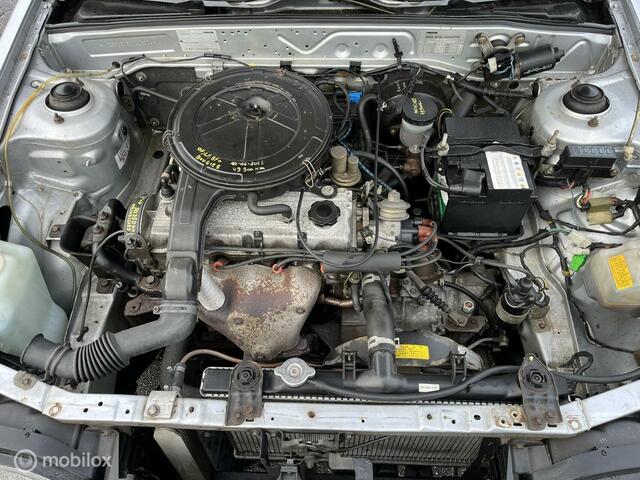 Mazda 323 1.5 GLX