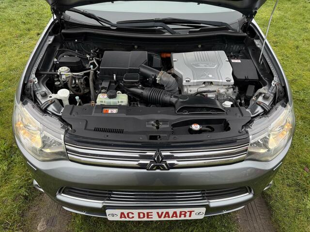Mitsubishi Outlander 2.0 PHEV Instyle - 