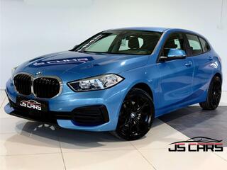 BMW 1-SERIE 116 d*1ERPRO*BOITE AUTO*JANTES 18'*GPS*CAMERA*PDC*TVA*