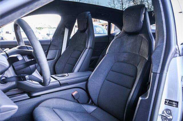 Porsche Taycan Turbo Sport Turismo - Krijt - Display - Sport Sound