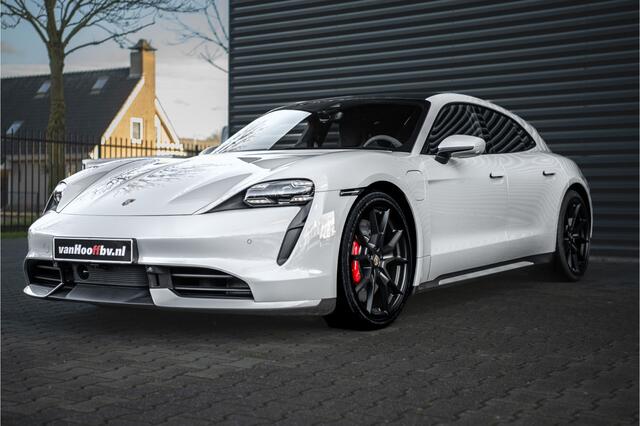 Porsche Taycan Turbo Sport Turismo - Krijt - Display - Sport Sound