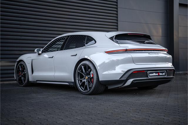 Porsche Taycan Turbo Sport Turismo - Krijt - Display - Sport Sound