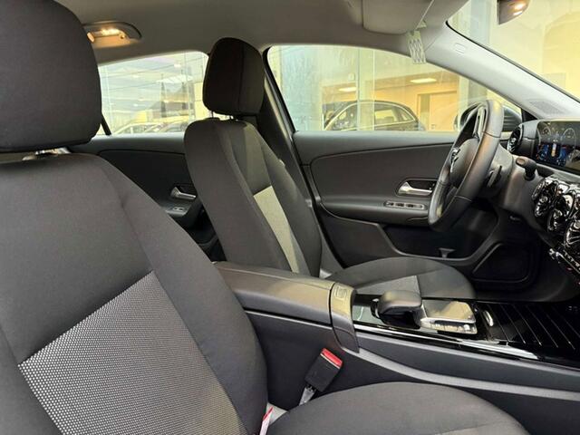 Mercedes-Benz A-Klasse 200 d Business Line