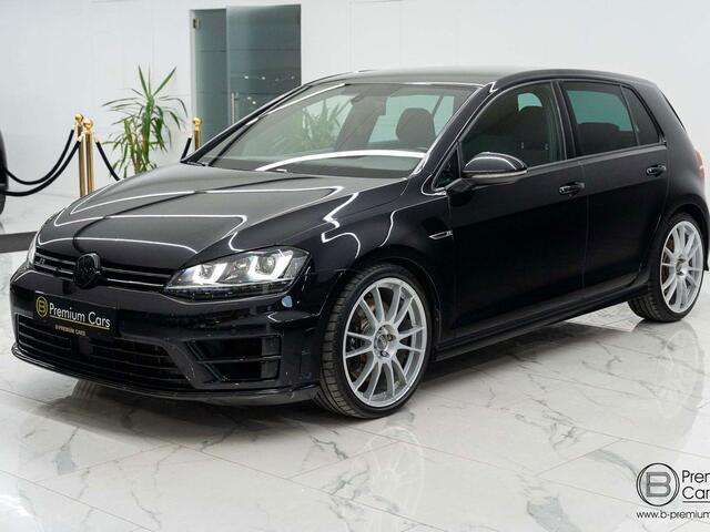 Volkswagen Golf R 2.0 DSG 4 Motion ACC 19 OZ wheels Alcantara