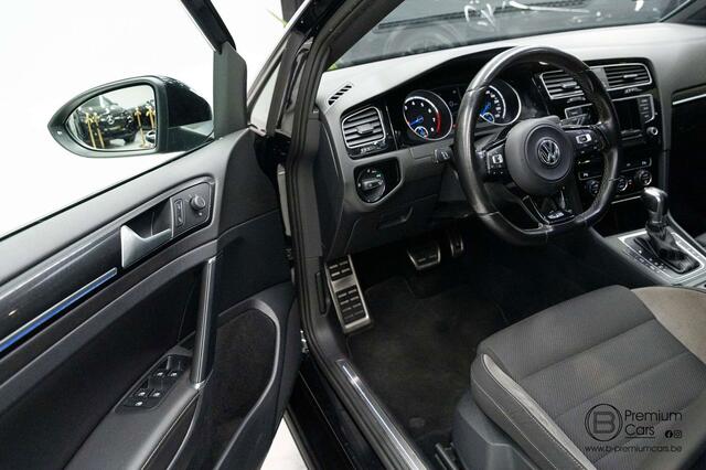 Volkswagen Golf R 2.0 DSG 4 Motion ACC 19 OZ wheels Alcantara