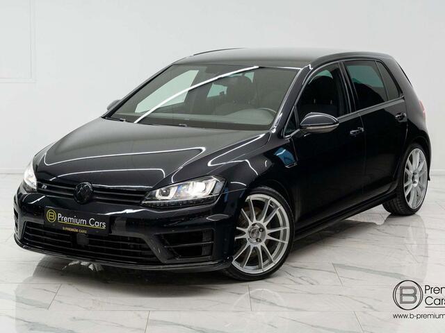 Volkswagen Golf R 2.0 DSG 4 Motion ACC 19 OZ wheels Alcantara