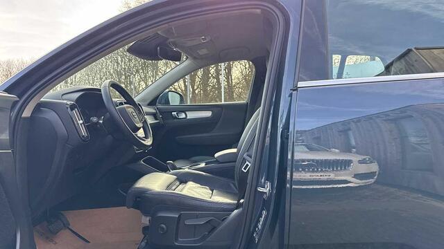 Volvo XC40 Recharge Inscription, T5 plug-in hybrid 3YEAR WARRANTY
