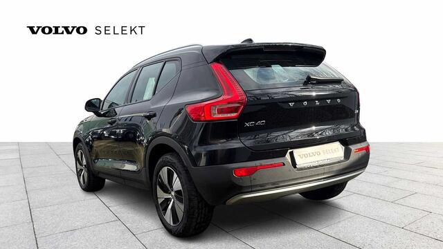 Volvo XC40 Momentum Pro B4 mildhybrid 3YEAR WARRANTY
