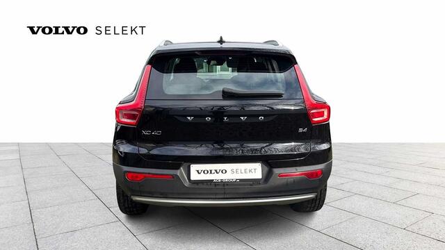 Volvo XC40 Momentum Pro B4 mildhybrid 3YEAR WARRANTY