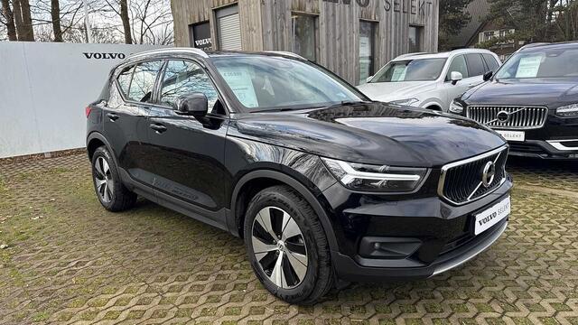 Volvo XC40 Momentum Pro B4 mildhybrid 3YEAR WARRANTY