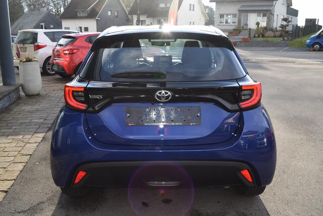 Toyota Yaris Dynamique+
