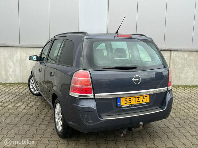Opel Zafira TREKHAAK CARPLAY APK AIRCO 7PERS CRUISE 270D KM