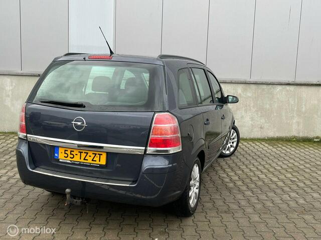 Opel Zafira TREKHAAK CARPLAY APK AIRCO 7PERS CRUISE 270D KM