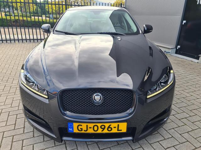Jaguar XF 2.2D Sportspack