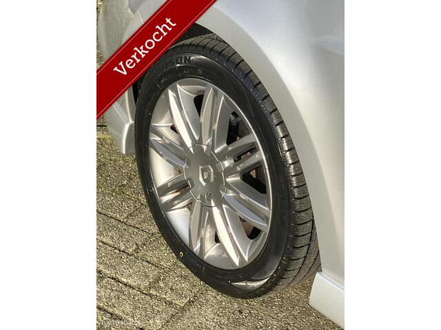 Renault Clio 1.6 GT NAVI I PDC I 16 LM-velg. I