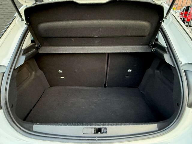 Opel Corsa 1.2i Elegance S/S /CarPlay/Cam�ra/Pdc/Ja/Garantie